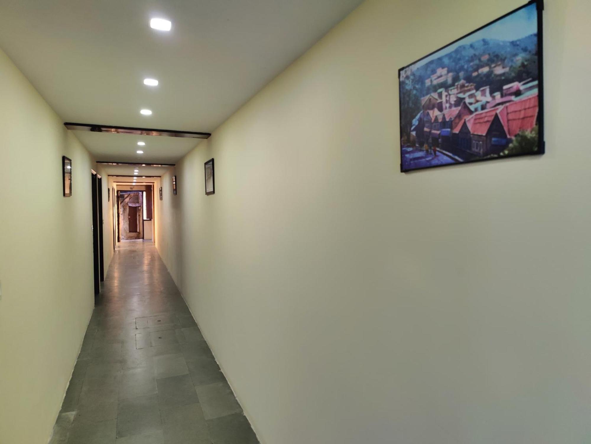 The Ashoka Inn 300Mts Walkable From Mall Road شيملا المظهر الخارجي الصورة