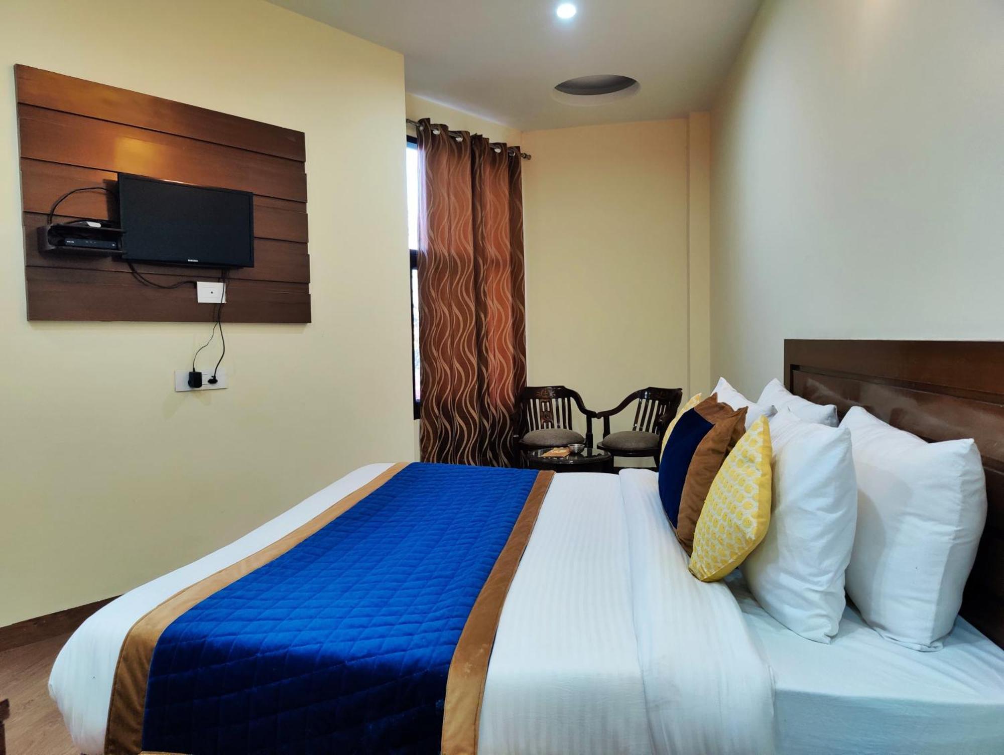 The Ashoka Inn 300Mts Walkable From Mall Road شيملا المظهر الخارجي الصورة