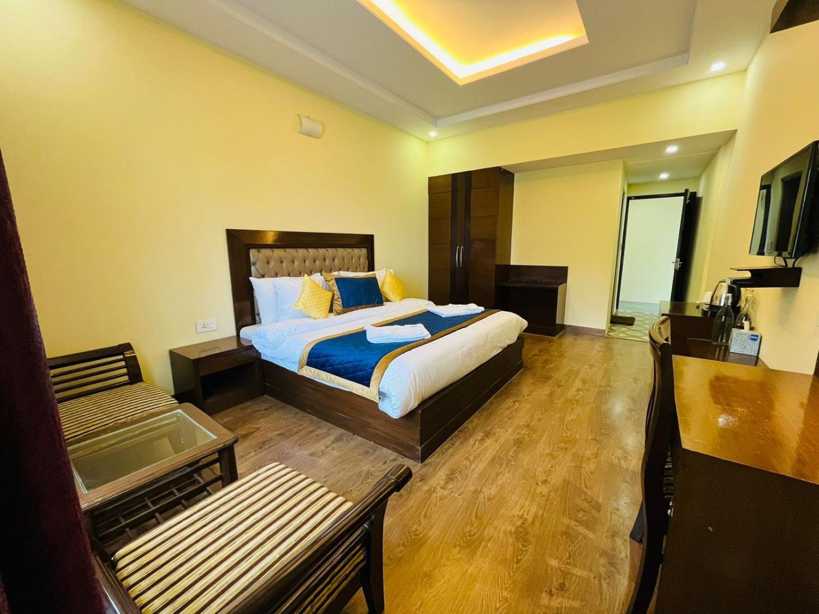 The Ashoka Inn 300Mts Walkable From Mall Road شيملا المظهر الخارجي الصورة
